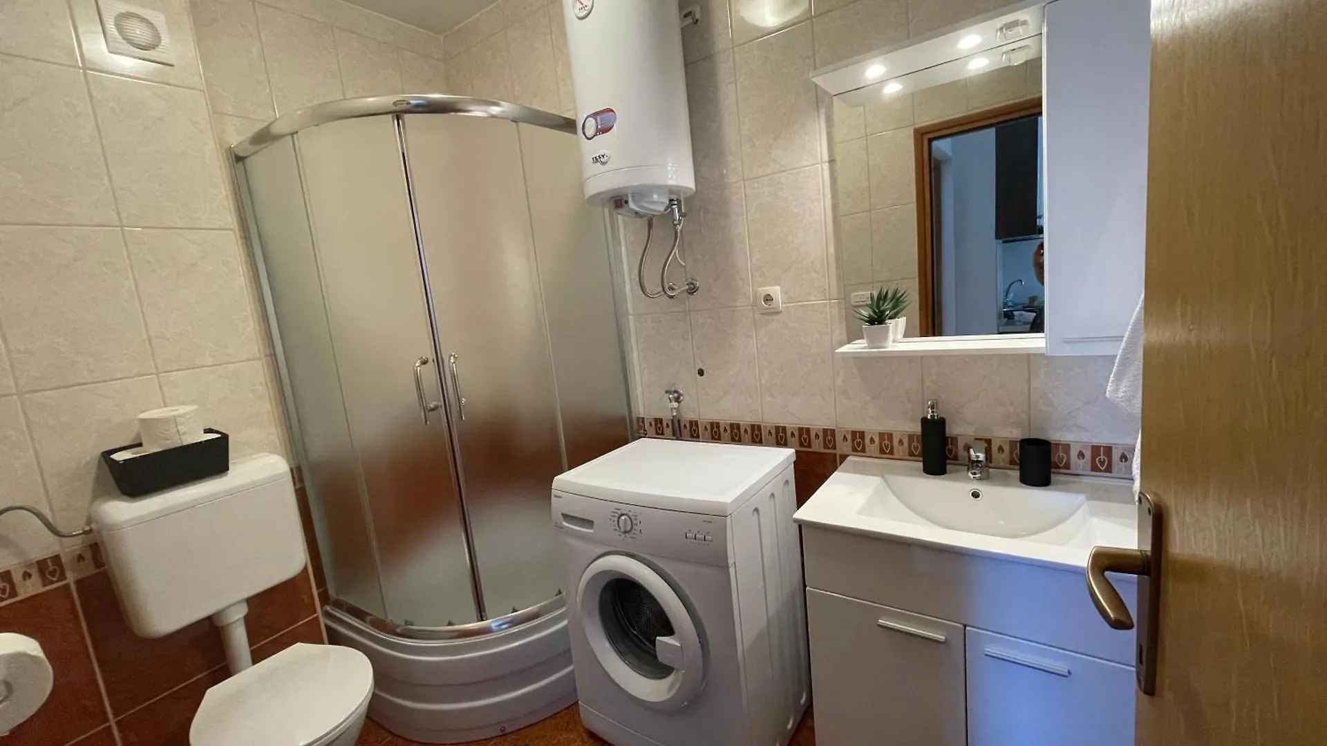 Апартаменты Apartmani Mare Domus, Мандре